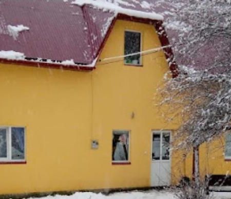 Біля Комори Pilipets Exterior photo