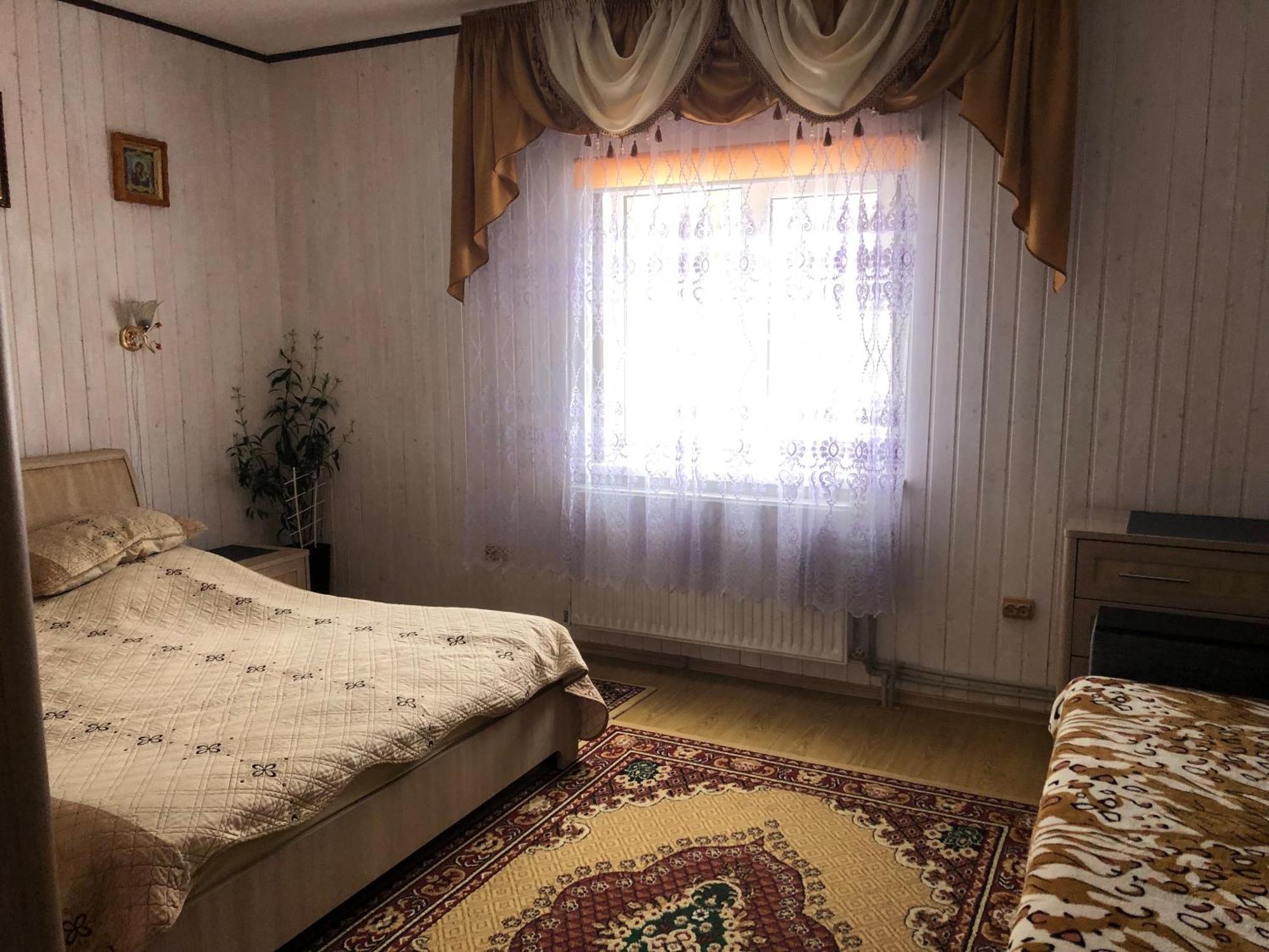 Біля Комори Pilipets Exterior photo